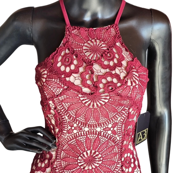 Francesca's Collections Dresses & Skirts - Francesca's Red Lace Halter Short Party Dress